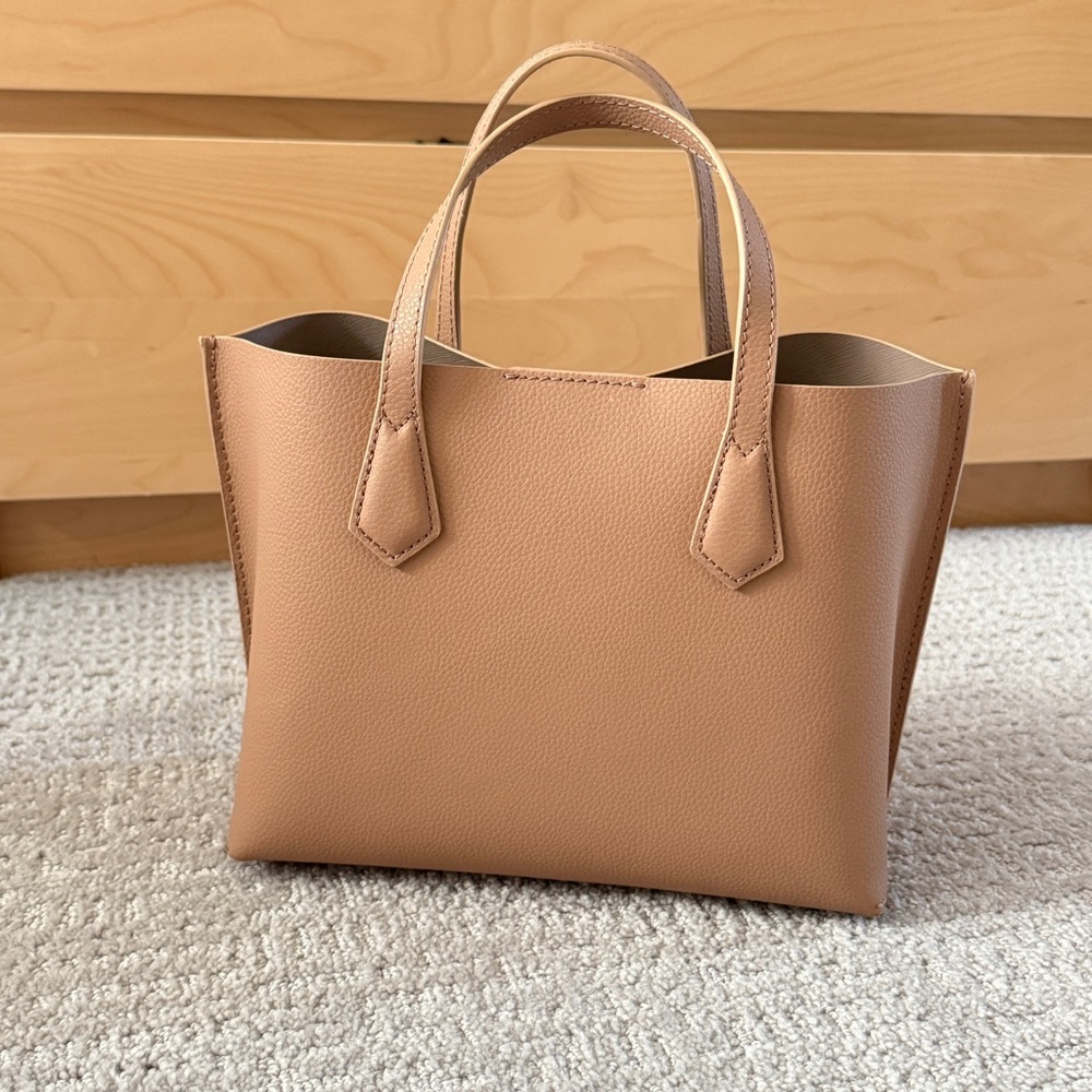 Quince Italian Leather Small Triple Compartment Tote / Cappuccino